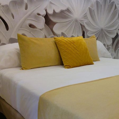 Serendipity Hispalis Nervion Seville Exterior photo