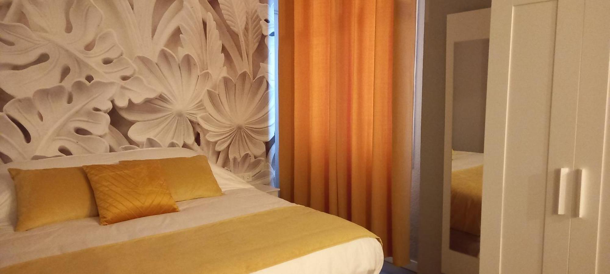 Serendipity Hispalis Nervion Seville Exterior photo